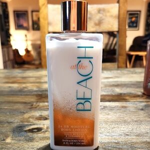 B&BW "At the Beach" Body Lotion, Full Size, Beloved scent, Sun/Sand/Waves